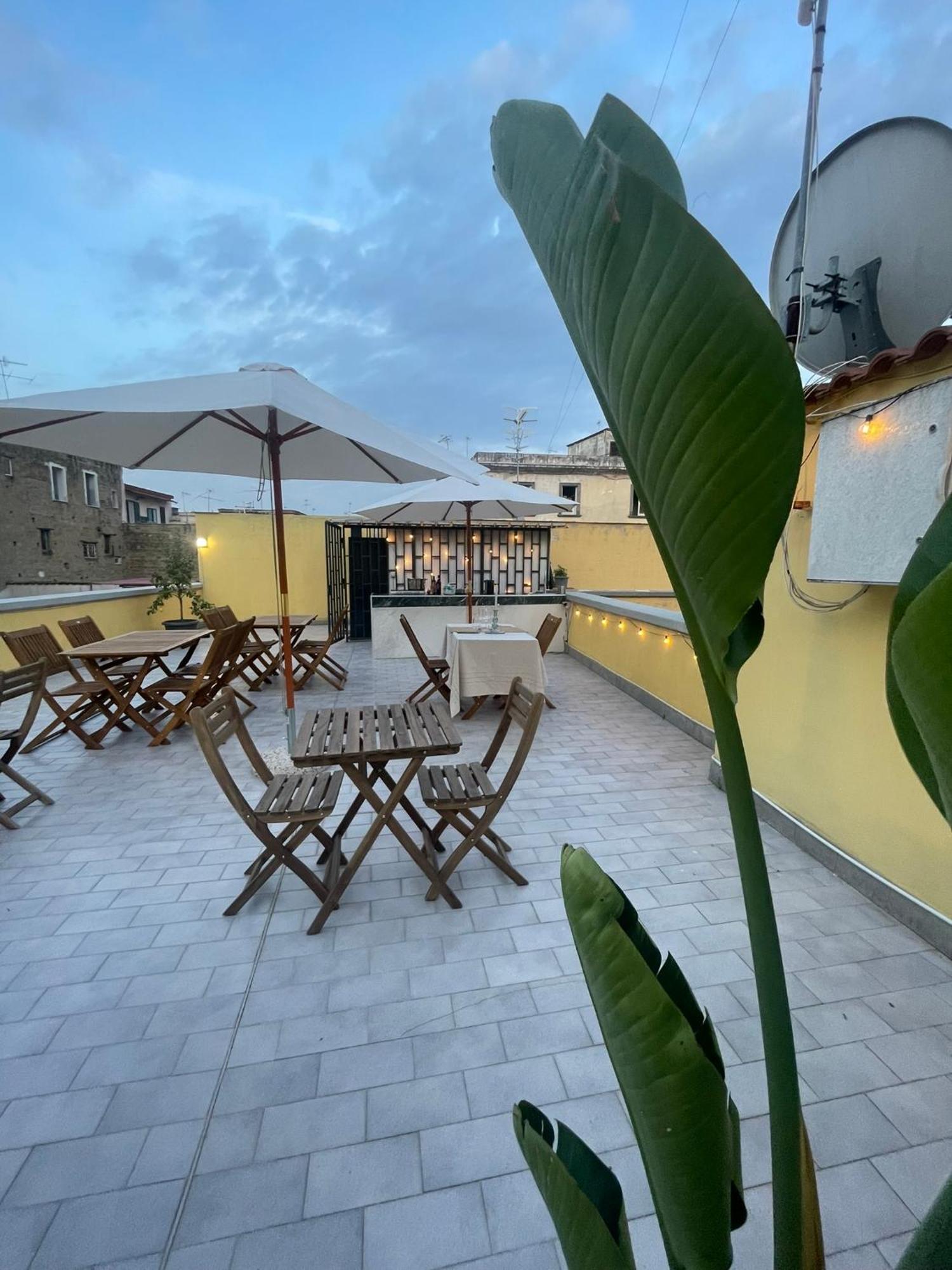 4Heavens_Naples Hotel Exterior photo